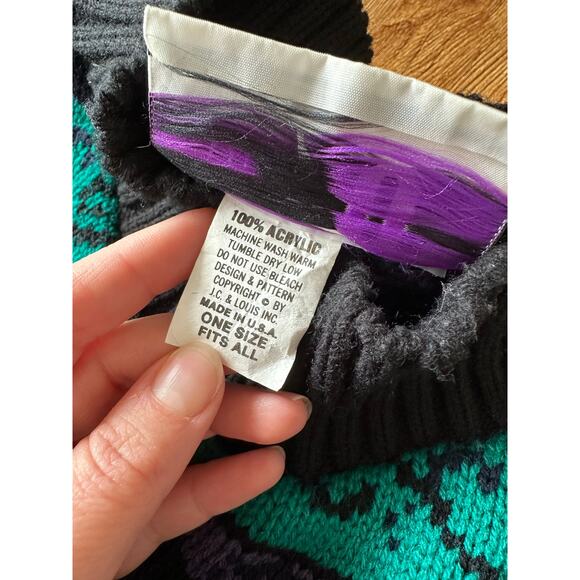 Cut 4 U Vtg Cosby Sweater One Size - Picture 3 of 6